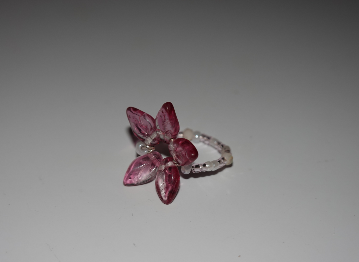 Petalberry ring