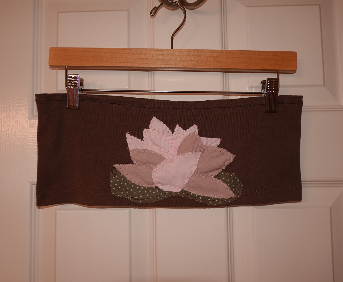 Lotus fold over belt