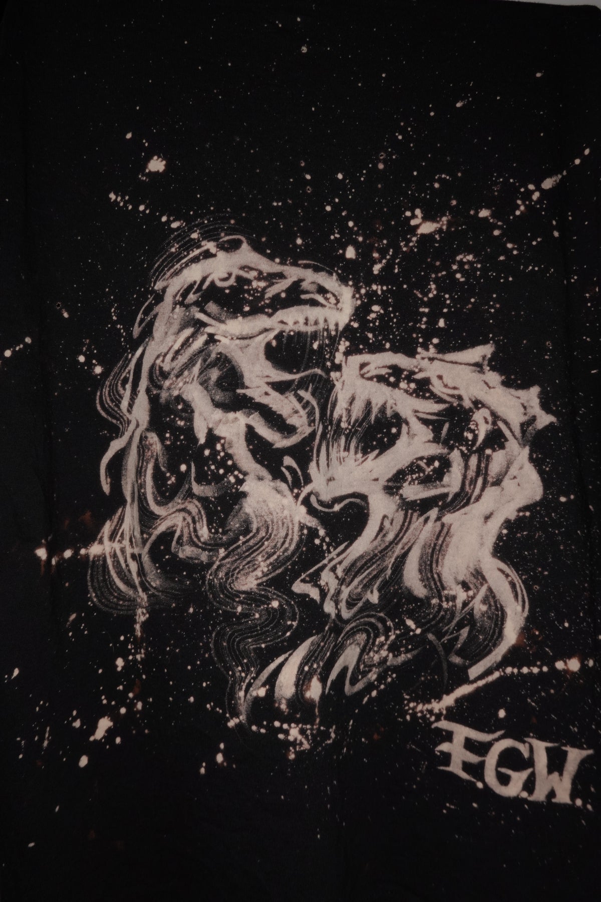 Bass Dino tee