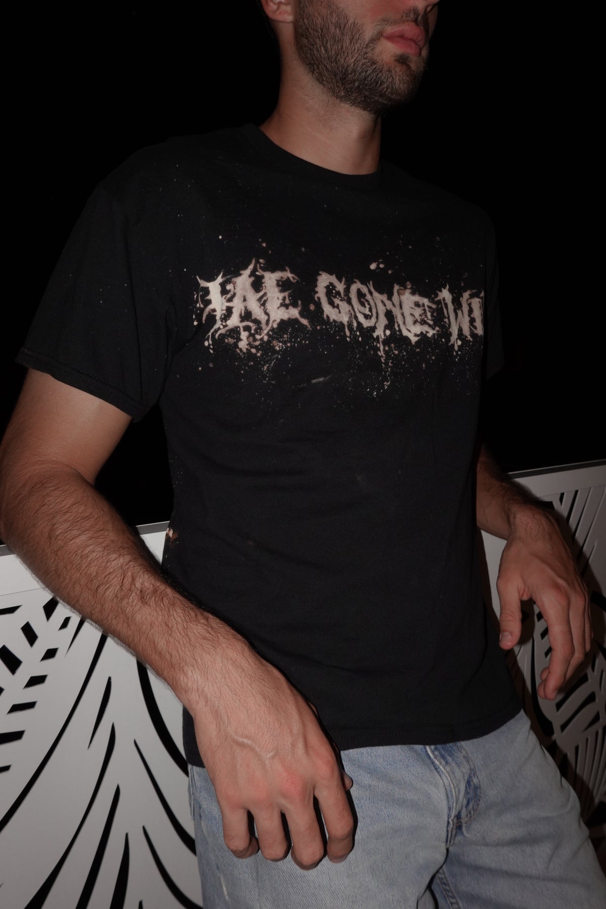 Bass Dino tee